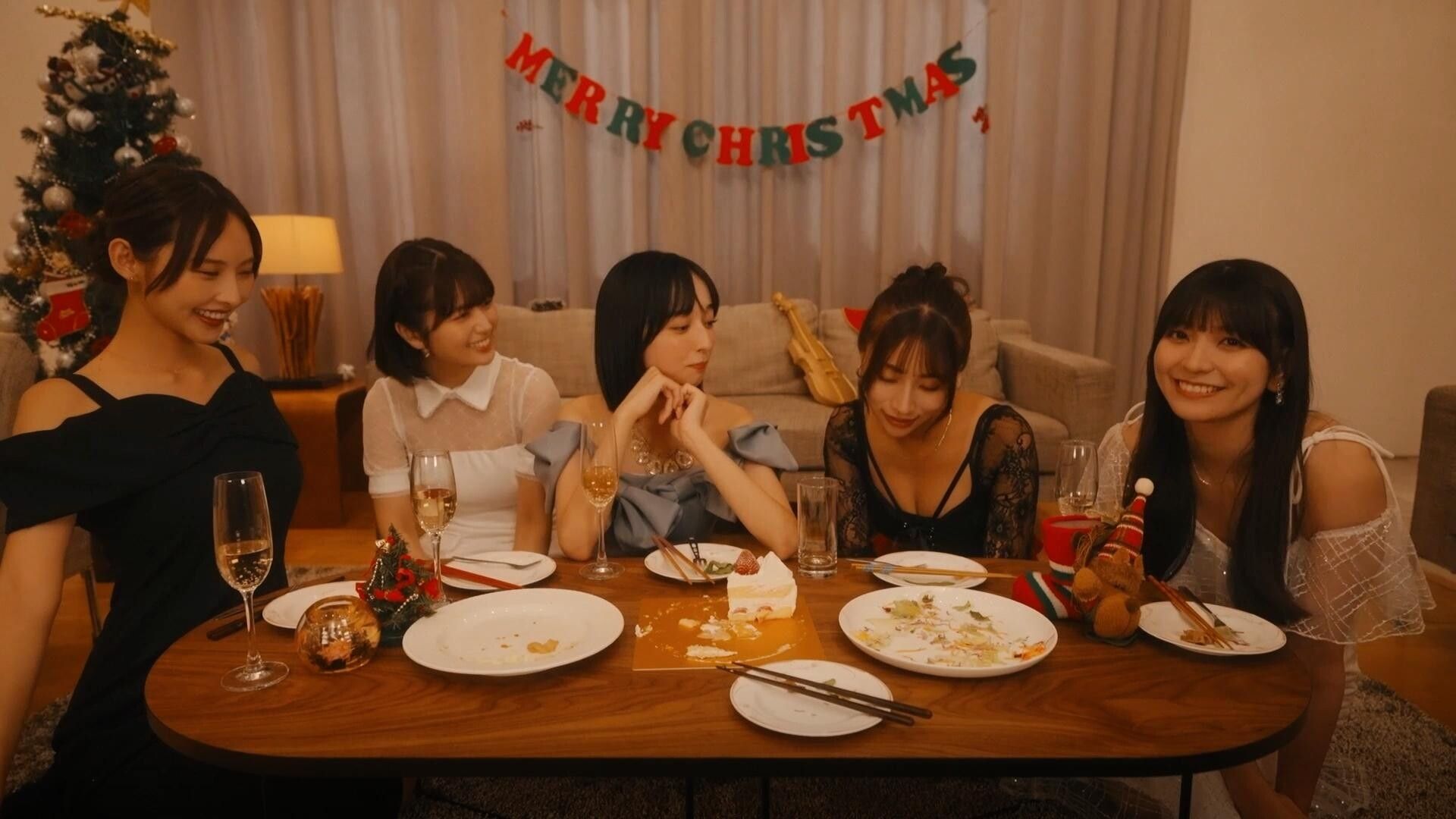 嘟嘟嘟~恋爱信号响不停,美女室友们教我如何淡定?/Roommates, Romance, and Ringing Hearts_5